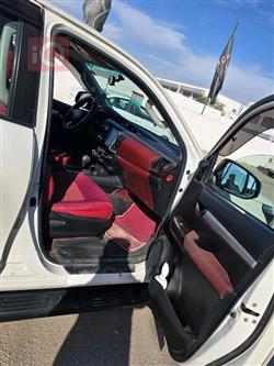 تويوتا هايلوكس